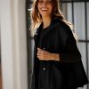 Women's Fleece Vest Casual Sleeveless Button Down Winter Warm Sherpa Jacket with Pockets